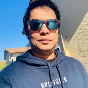 Meet your Posher, Jm